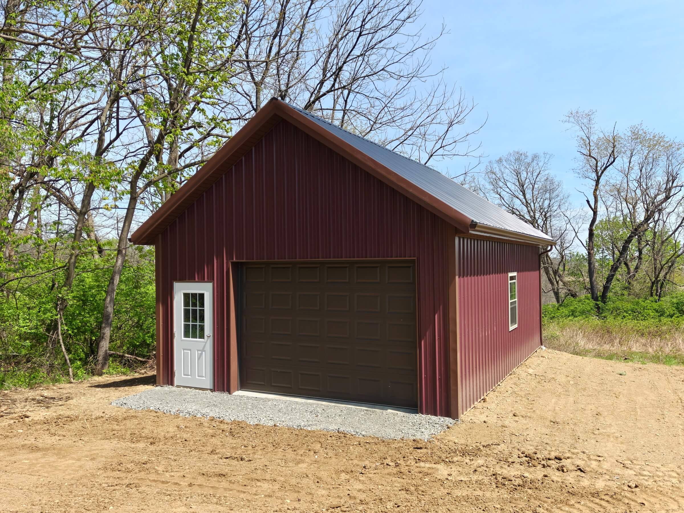 one car storage and garage with door